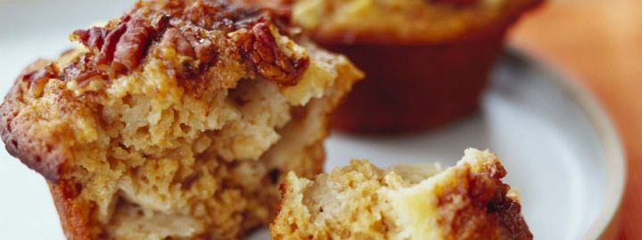 Coffee and pecan muffins