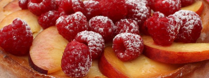 Peach Melba cheesecake