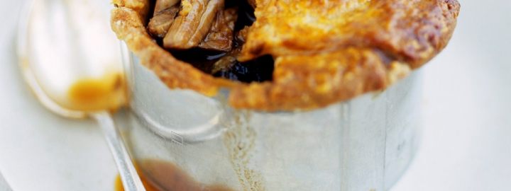 Traditional steak pie