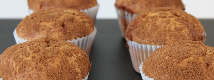 Toffee and apple sauce muffins
