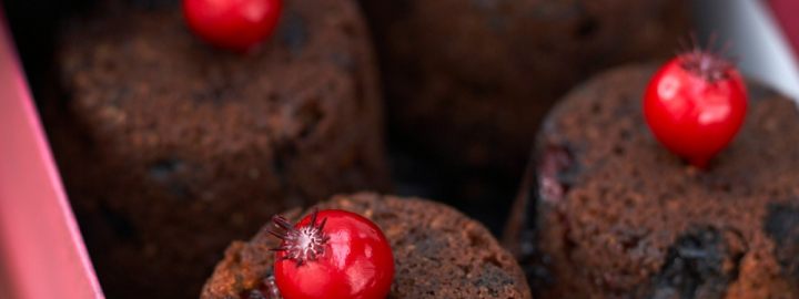 Mini brandy christmas puddings