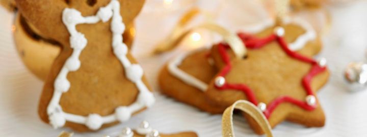 Gingerbread tree decorations