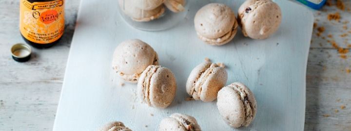 Christmas macaroons