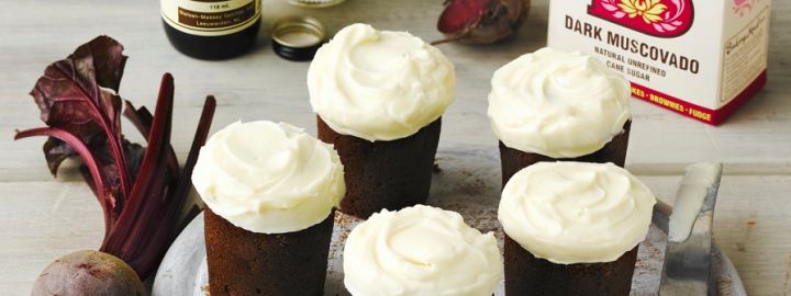 Irish stout, chocolate and beetroot cakes