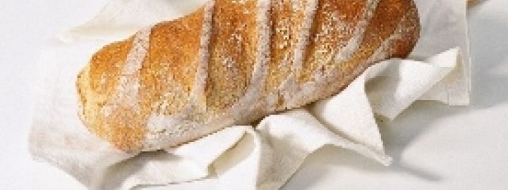 Cream cheese bread with apricot filling