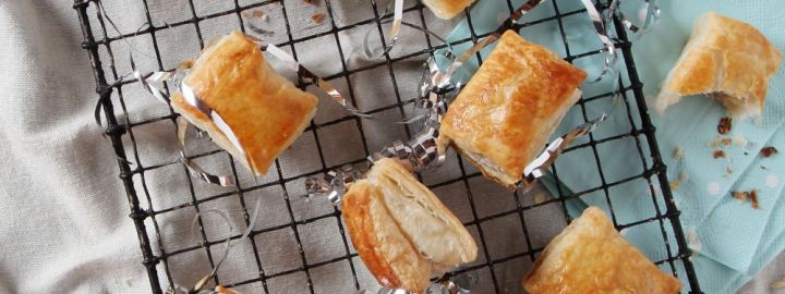 Mini sausage rolls