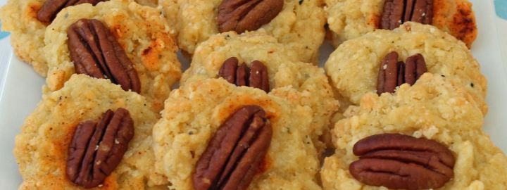 Cheese and pecan biscuits