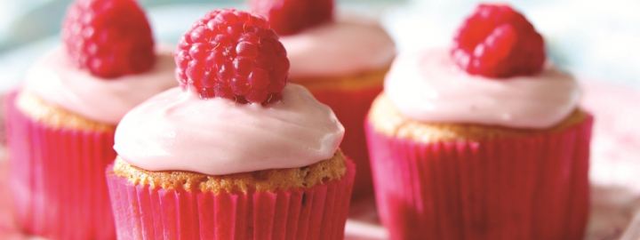 Raspberry cupcakes