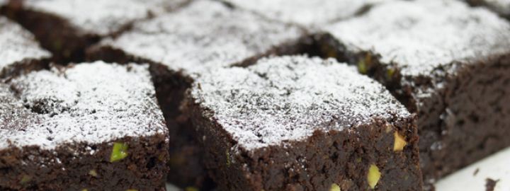 Pistachio chocolate brownies