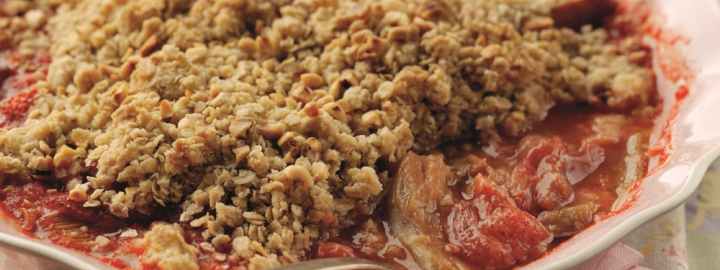 Rhubarb crumble