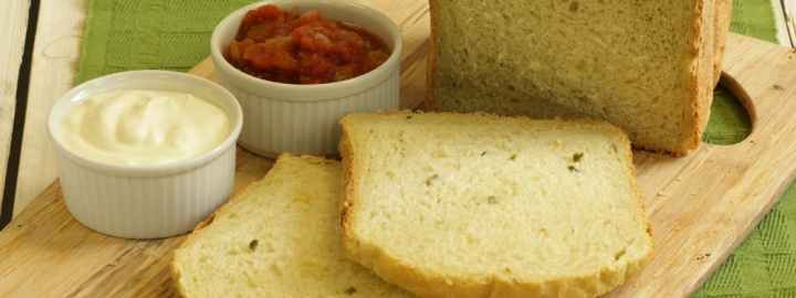 Guacamole and jalapeno pepper loaf