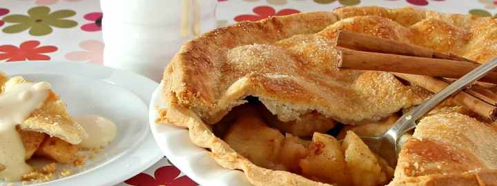 Classic apple pie