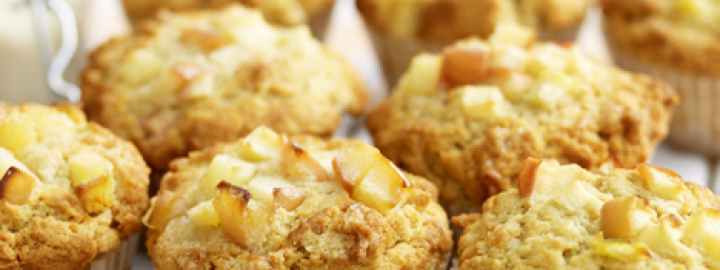 Spiced apple muffins