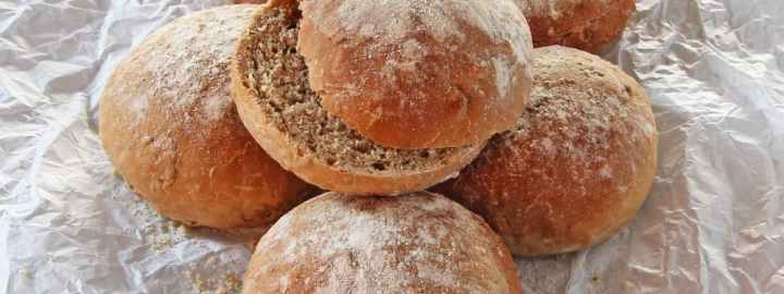 Beer bread rolls