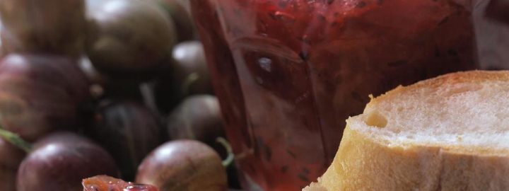 Gooseberry jam | Eggcellentrecipes.com