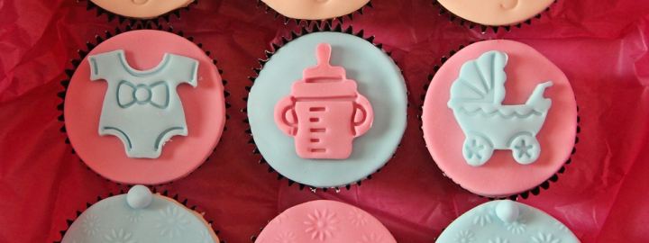 Baby shower cupcakes | Eggcellentrecipes.com