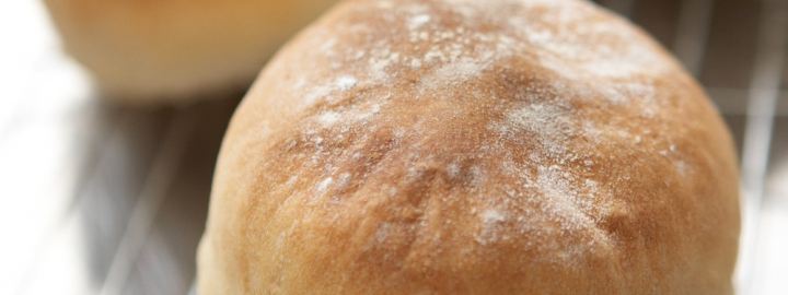 Essential white rolls | Eggcellentrecipes.com