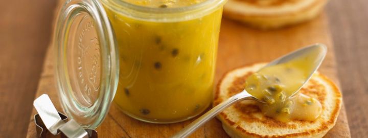 Orange and passion fruit curd | Eggcellentrecipes.com