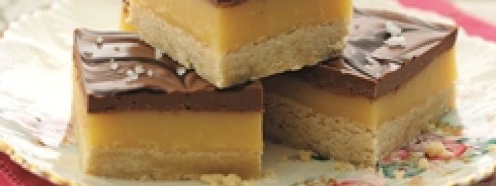Toffee topped shortbread | Eggcellentrecipes.com