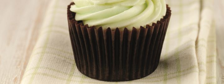 Chocolate and peppermint cupcakes | Eggcellentrecipes.com