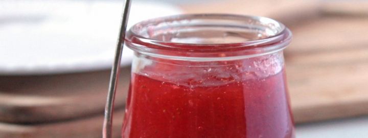 Cherry jam | Eggcellentrecipes.com