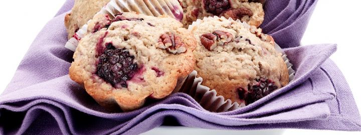 Blackberry and pecan muffins