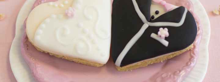 Bride and groom wedding biscuits