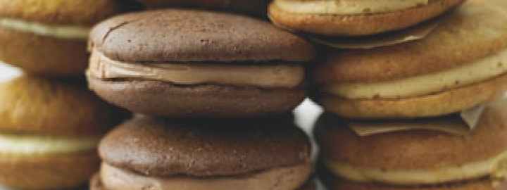 Whoopie pies | Eggcellentrecipes.com