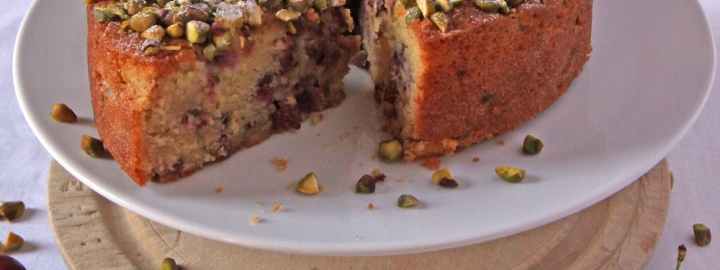 Cherry and pistachio cake