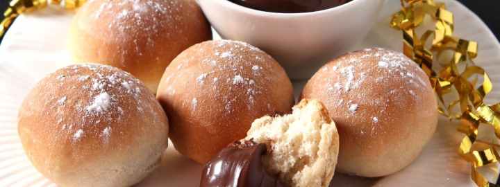 Chocolate dough balls