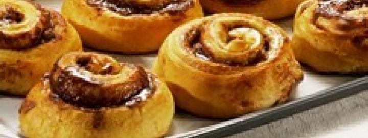 Cinnamon and sultana pinwheels