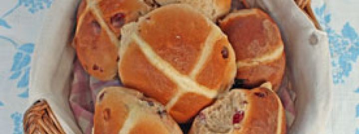 Cranberry and chocolate hot cross buns