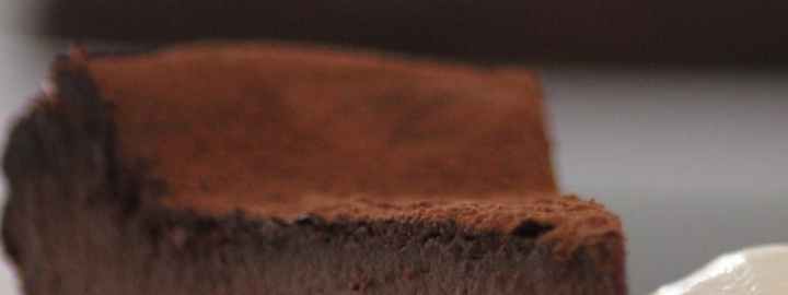 Chocolate Cheesecake | Eggcellentrecipes.com