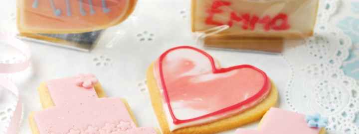 Wedding favour cookies | Eggcellentrecipes.com