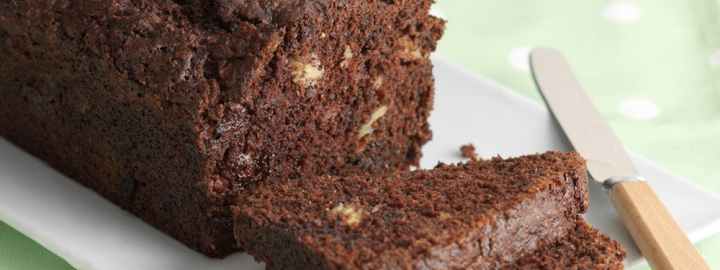 Chocolate and banana tea loaf | Eggcellentrecipes.com