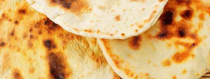 Garlic pittas