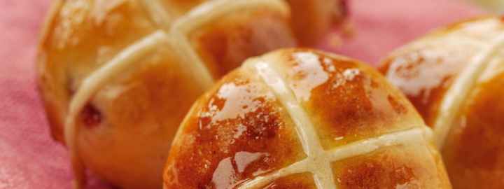 Hot cross buns