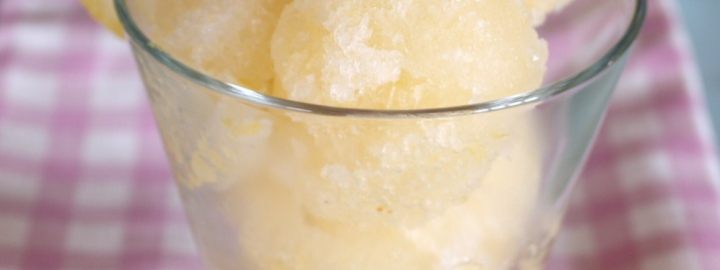 Lemon granita sorbet