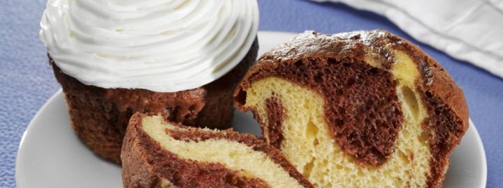 Marble muffins with cream cheese frosting