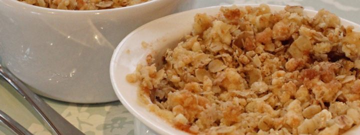 Mini apple and cinnamon crumbles Mini apple and cinnamon crumbles