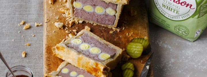 Pork and egg picnic pie