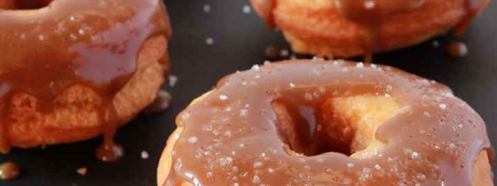 Salted caramel ring doughnuts