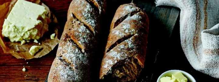 Yorkshire ale and walnut bread